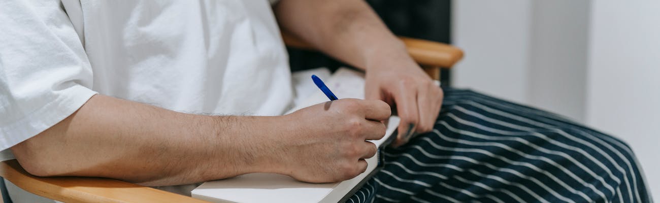 شعراء يأسركم بكلماتهم